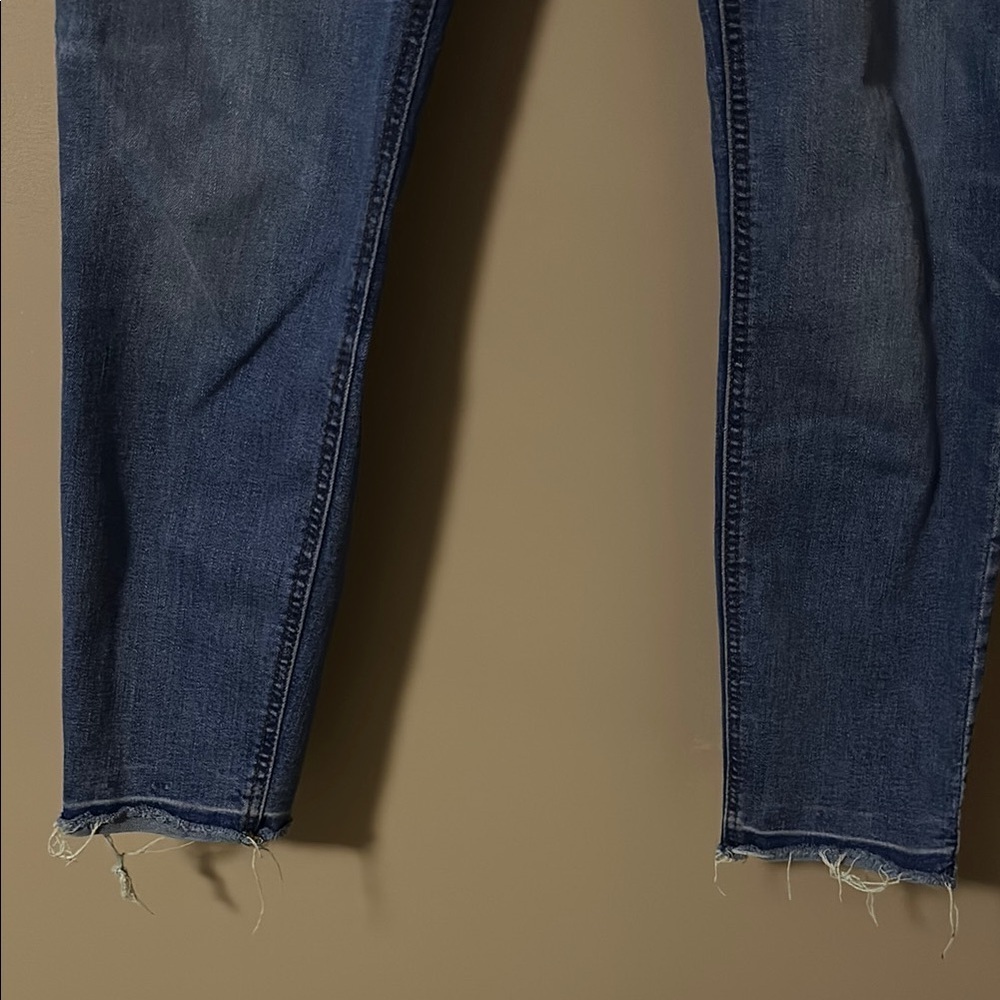 Old Navy Rockstar Super Skinny Blue Ankle Cropped Jeans - 6 - Picture 4 of 6